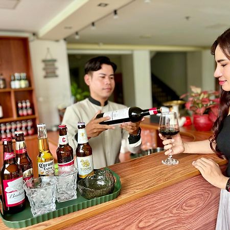City Comfort Hotel Phnom Penh Airport Extérieur photo
