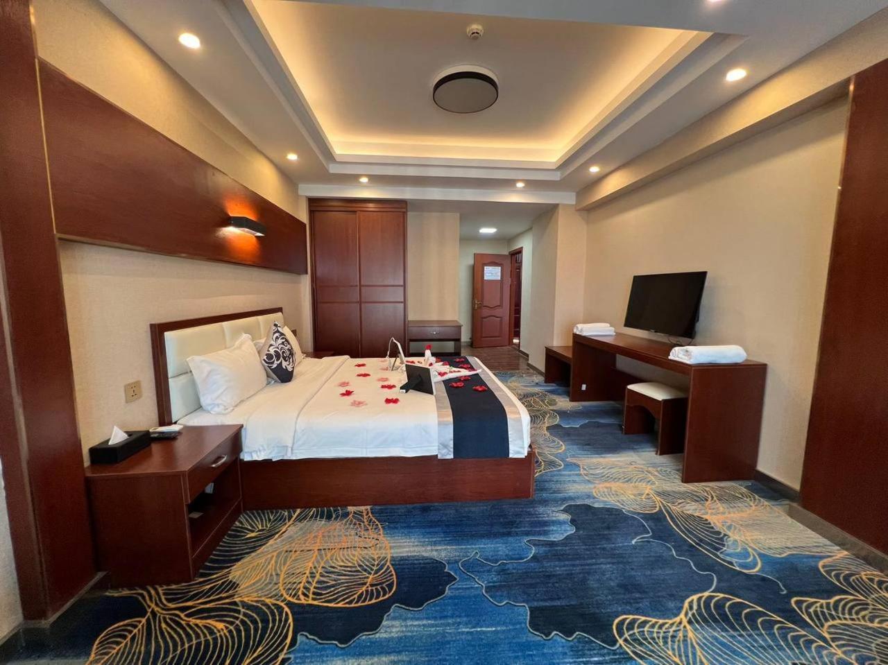 City Comfort Hotel Phnom Penh Airport Extérieur photo