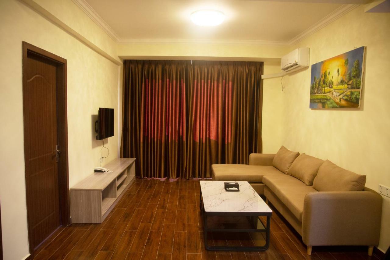 City Comfort Hotel Phnom Penh Airport Extérieur photo