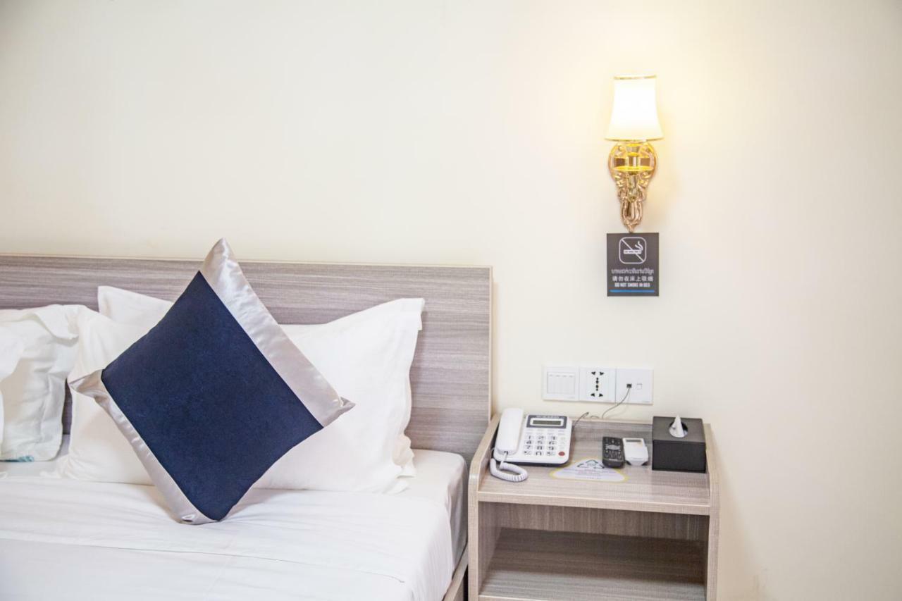 City Comfort Hotel Phnom Penh Airport Extérieur photo